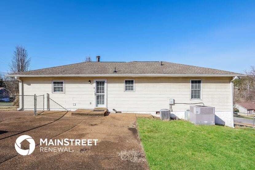 Building Photo - 5313 Ashlawn Dr