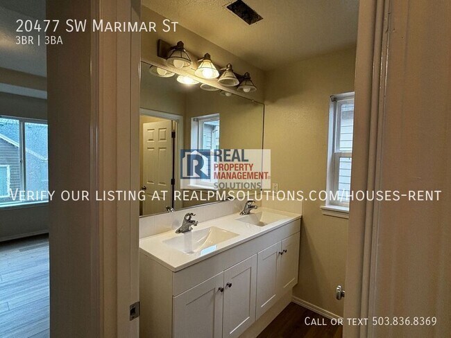 Building Photo - 20477 SW Marimar St