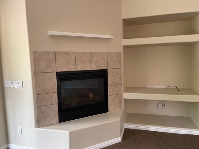 Building Photo - Beautiful 3 Bedroom Home in Coral Canyon!
