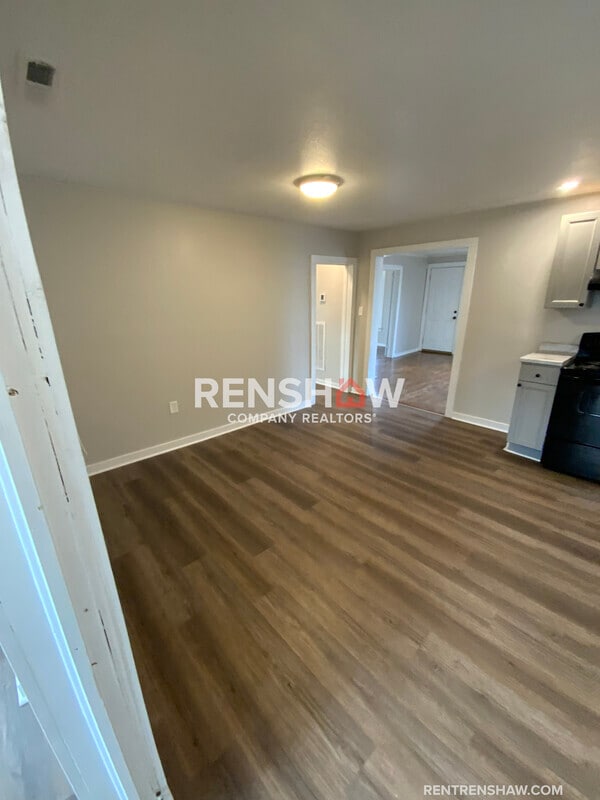 Building Photo - 206 S Trenton St