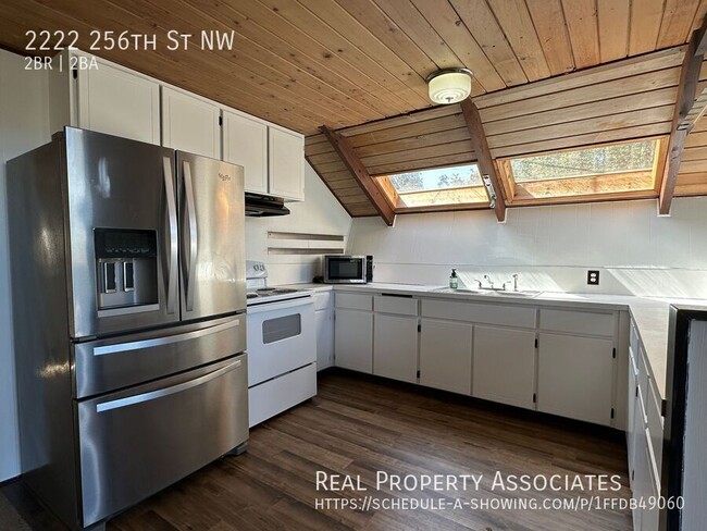 Building Photo - 2222 256th St NW