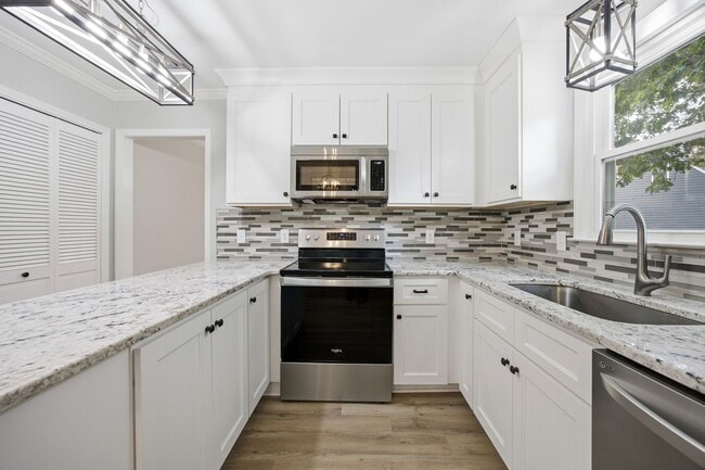 Building Photo - Spacious 3BR Home with Deck in Prime Wake Forest Location