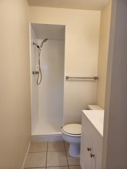 Building Photo - 3264 W 4700 S