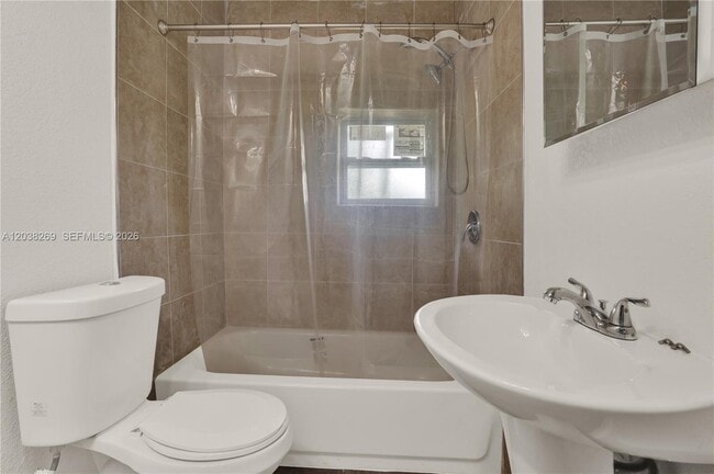Building Photo - 26620 SW 138th Ct