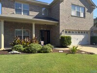 Building Photo - 2444 Bell Manor Dr SW