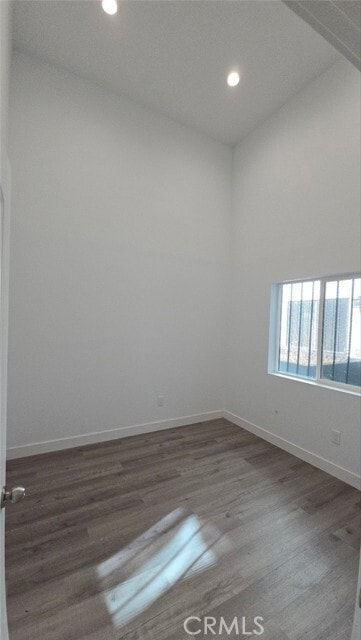 Building Photo - 10413 Avalon Blvd