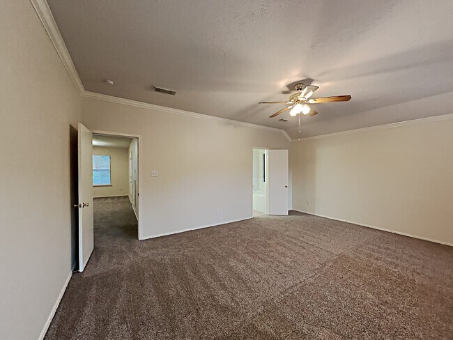 Building Photo - 9818 Golden Prairie Ln