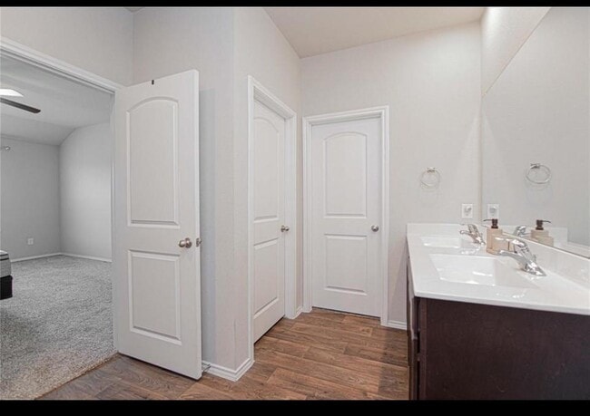 Building Photo - 14114 Riley Creek Ct