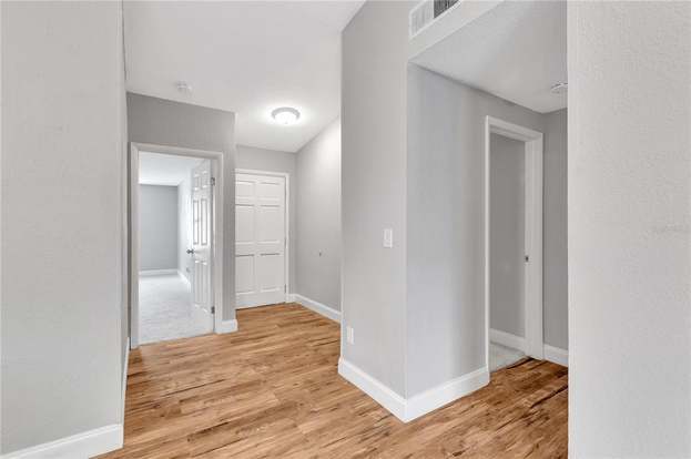 Building Photo - 12217 Hidden Brook Dr