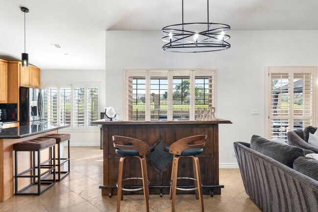 Building Photo - 14615 N 22nd Ln