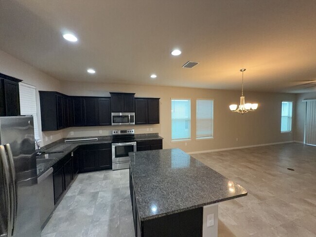 Building Photo - 10697 Atwater Bay Dr