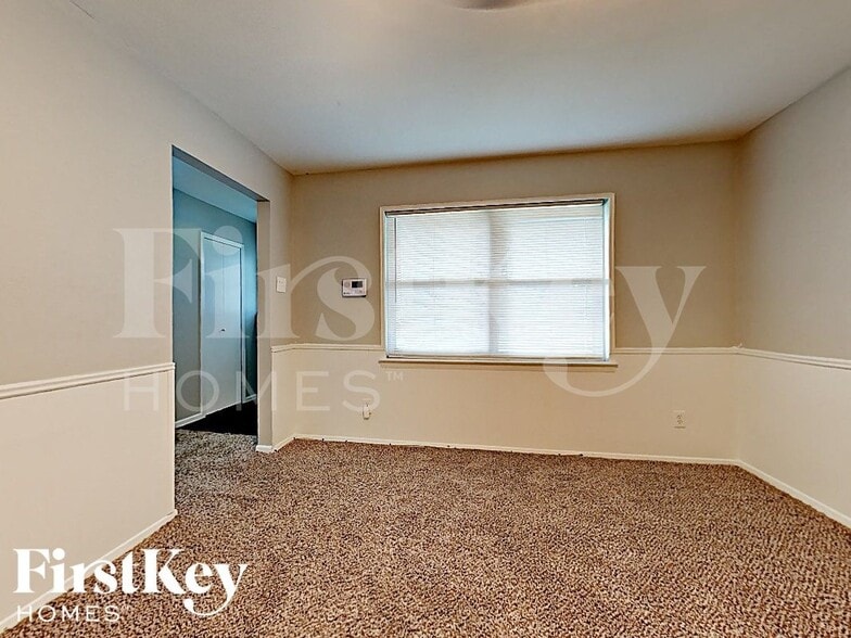 Building Photo - 4639 Nettleton Dr