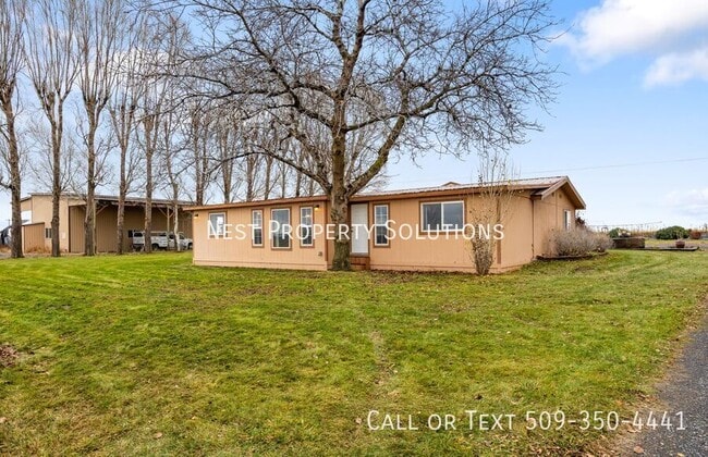 Building Photo - 16388 Rd I NE