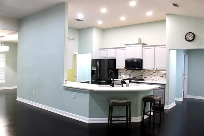 Building Photo - 1555 Blue Sky Blvd