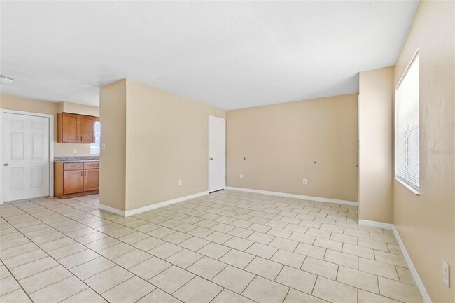 Building Photo - 3052 Park Ln