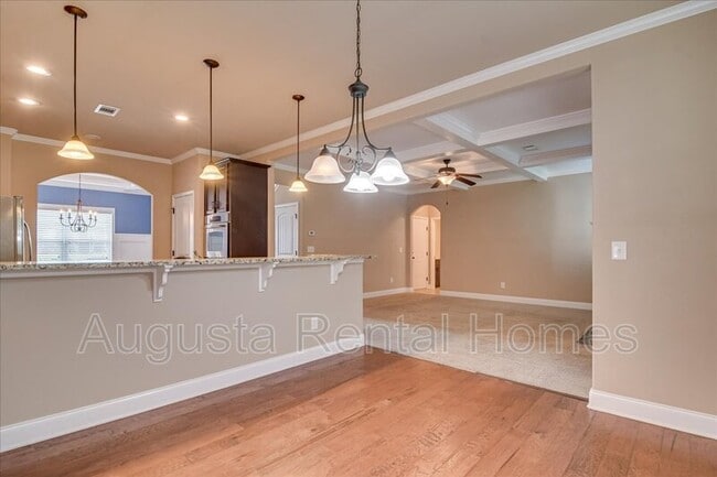 Building Photo - 3814 Berkshire Way