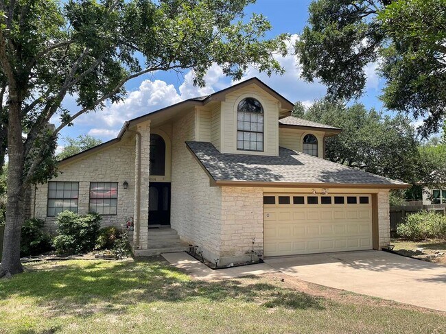 Building Photo - 9005 Scottish Pastures Dr