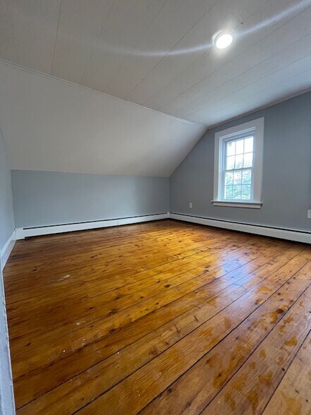 Building Photo - 52 Wareham St