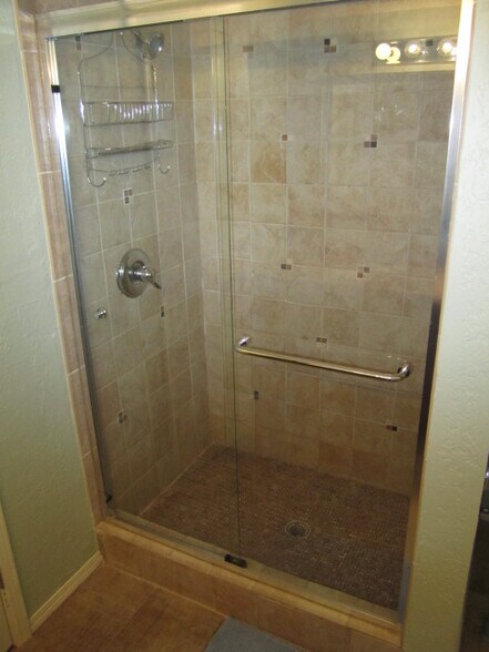 Building Photo - 11200 Ann Arbor Ave