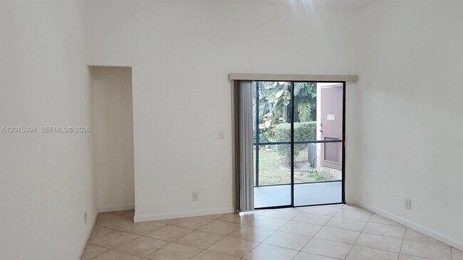 Building Photo - 2900 NW 42nd Ave