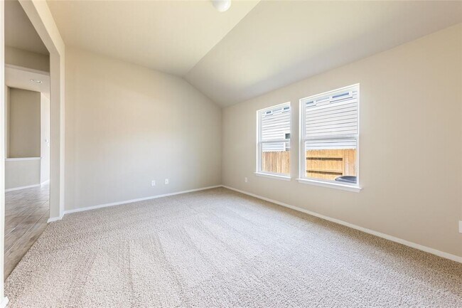 Building Photo - 205 Spiny Lizard Ln