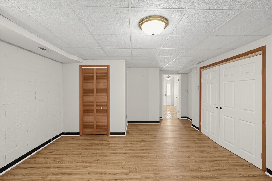 Building Photo - 804 Keely Pl