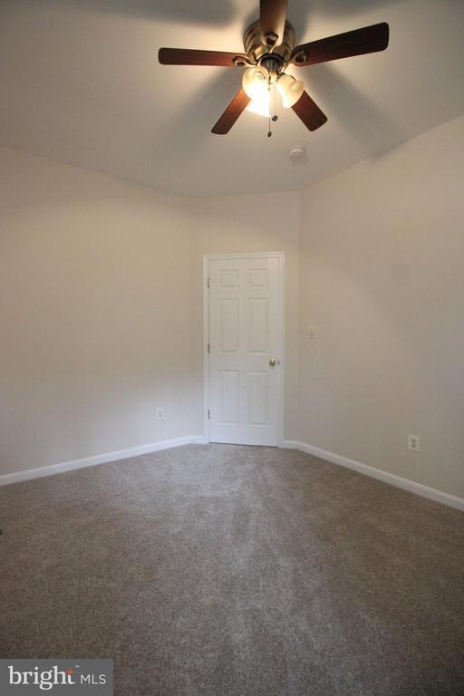 Building Photo - 46140 Cecil Terrace