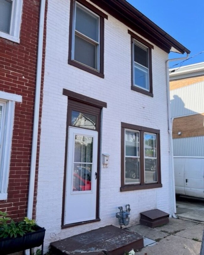 Primary Photo - 2 BR Home Available in Catasauqua, PA