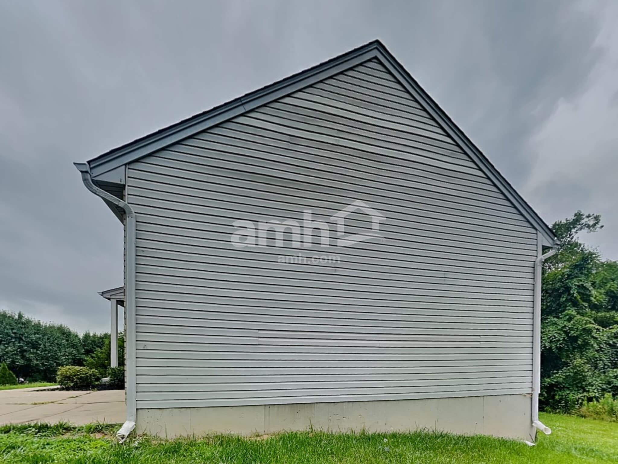 Building Photo - 10311 Charleston Ln