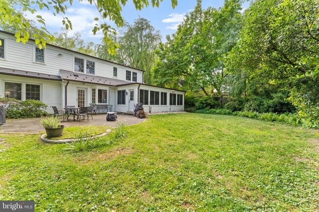 Building Photo - 5121 Baltan Rd