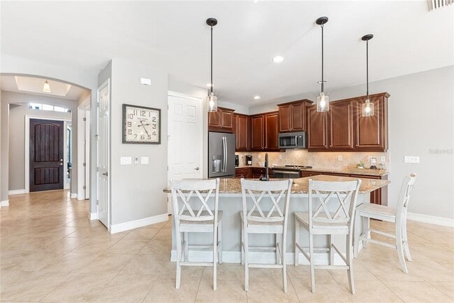Building Photo - 655 Resolute Ln