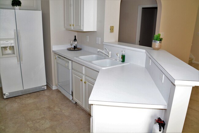 Building Photo - 11512 Fox Hill Dr