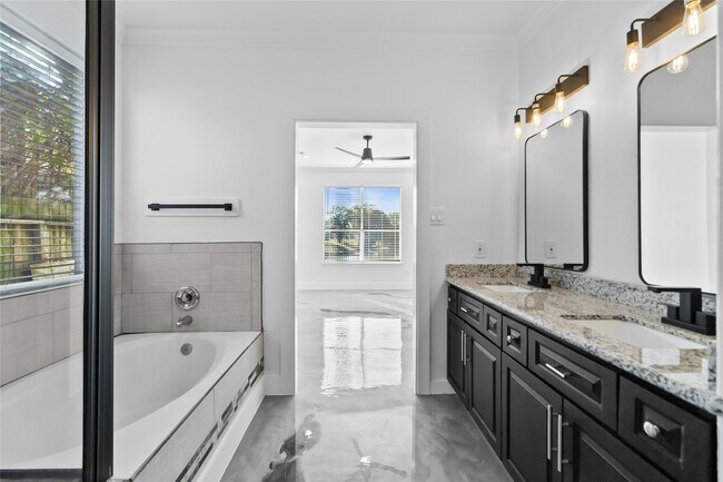 Building Photo - 7619 Omaha Dr