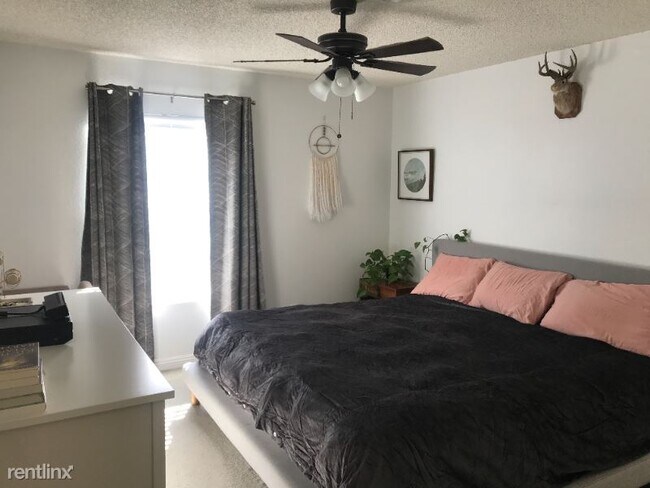 Building Photo - 2 br, 2 bath Condo - 10367 Azuaga st