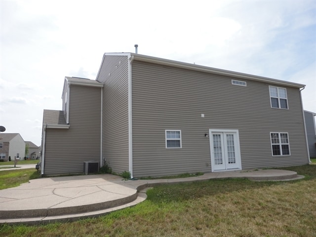 Building Photo - 13043 Quarterback Ln