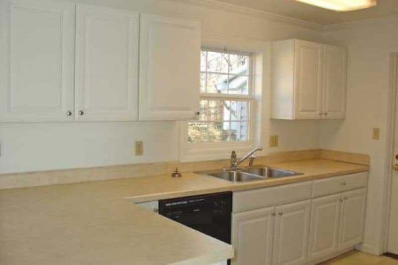 Building Photo - 2901 Joan Ln