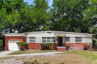 Building Photo - 3804 Rogero Rd