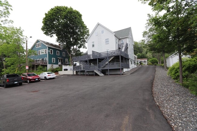 Building Photo - 20 Whipple Rd