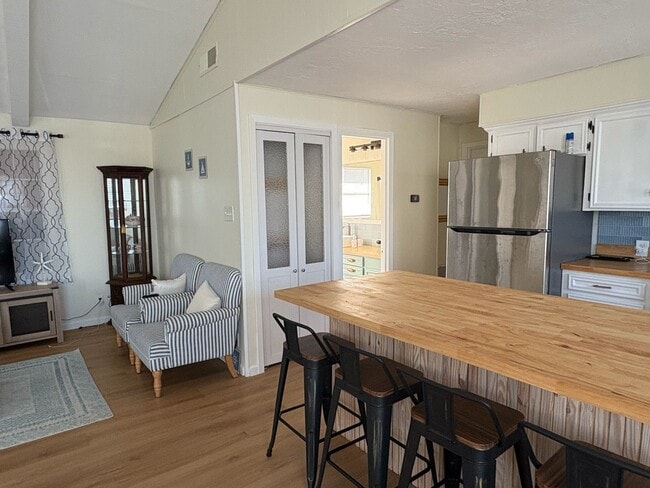 Building Photo - 16510 Blackbeard Rd