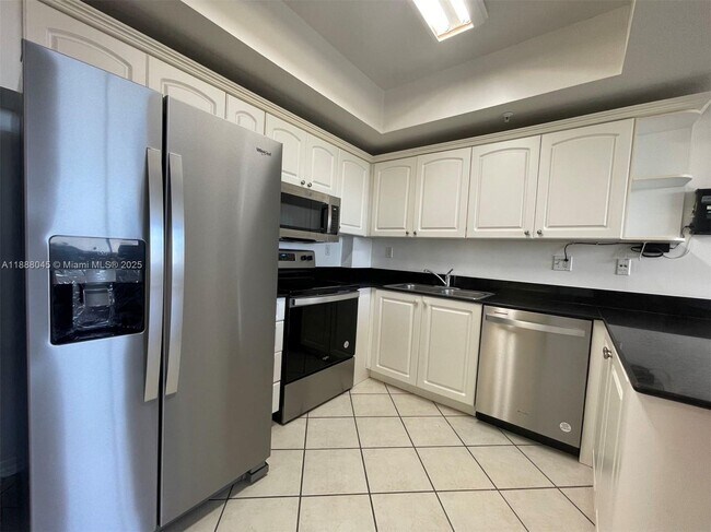 Building Photo - 3500 Coral Wy