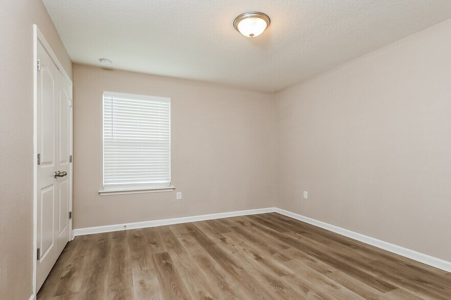 Building Photo - 3199 Hidden Meadows Ct