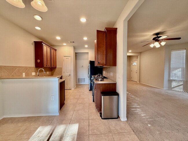 Building Photo - 13600 Breton Ridge St