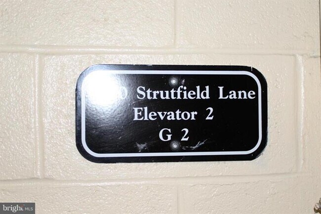 Building Photo - Palazzo at Park Center Top floor 2 bedroom condo