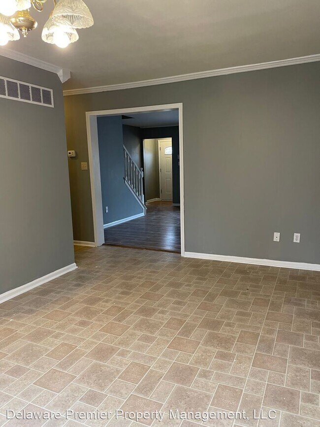 Building Photo - 3 br, 1.5 bath House - 628 Candlestick Lane