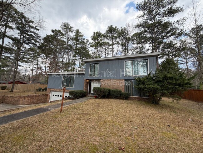 Building Photo - 2867 Monica Ct SW