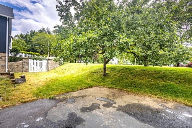 Building Photo - 55 Cider Mill Ln