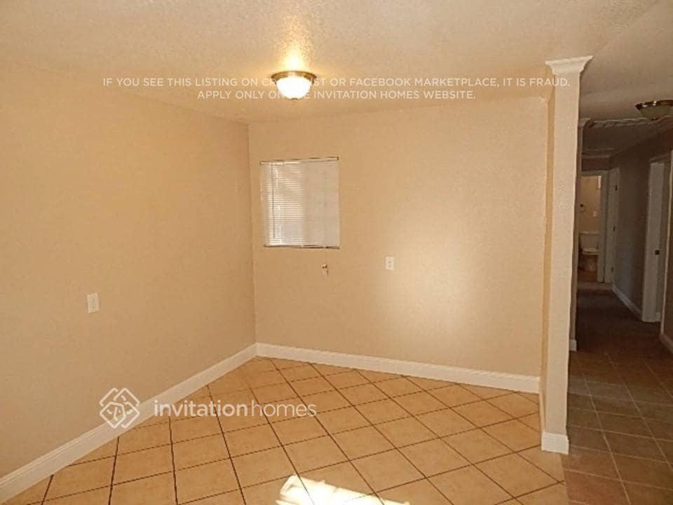 Building Photo - 3497 Halifax Way