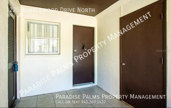 Building Photo - 3225 Ramblewood Dr N