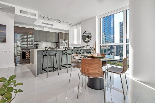 Building Photo - 1080 Brickell Ave