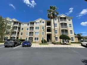 Building Photo - 7801 Point Meadows Dr